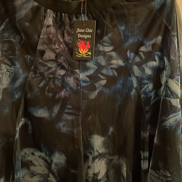 Jane Chic Designs Beautiful Floral Skirt - Picture 9 of 9